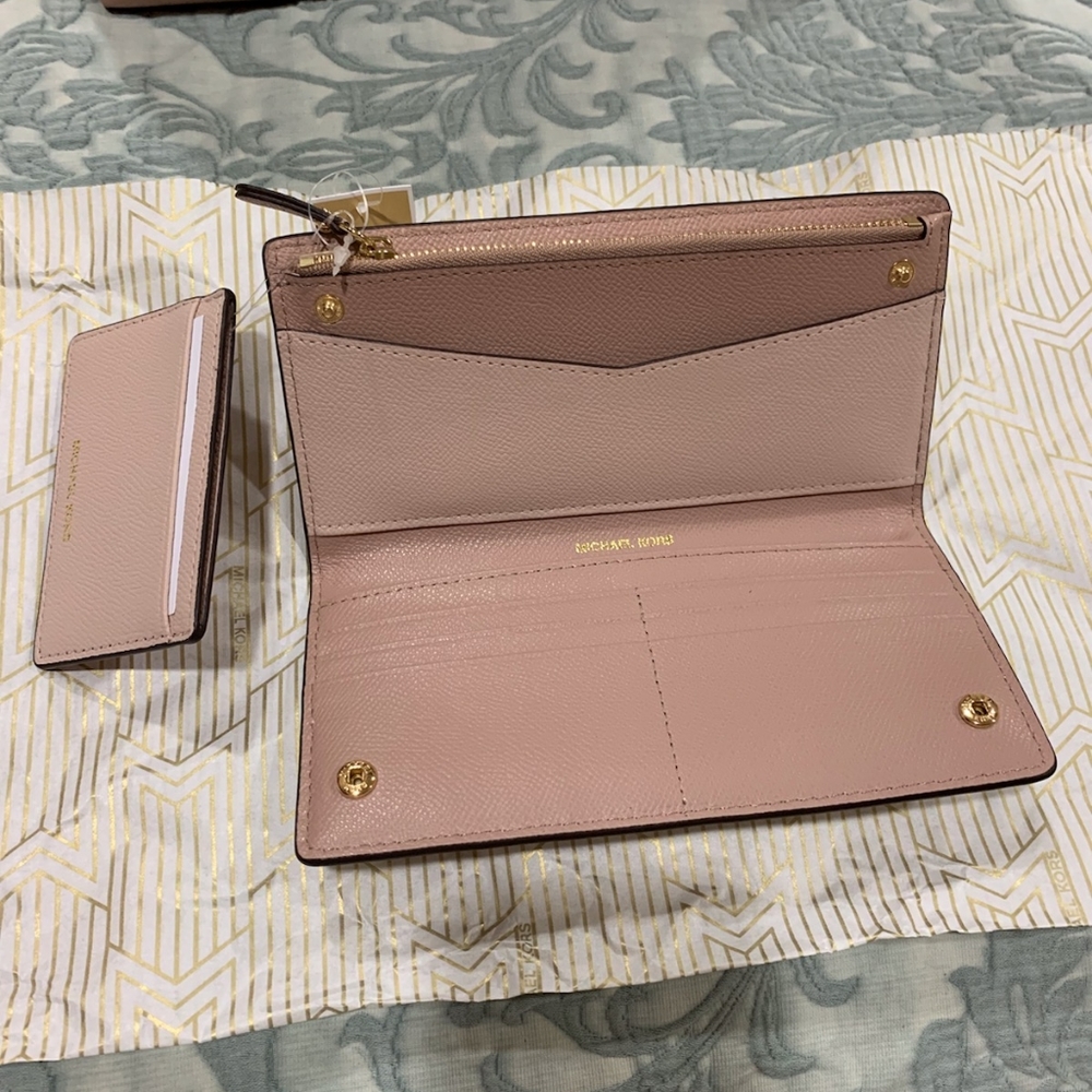 Purse and wallet